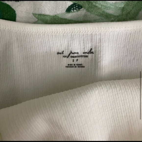 UO Out from Under White Halter Crop Top XS - Picture 4 of 4